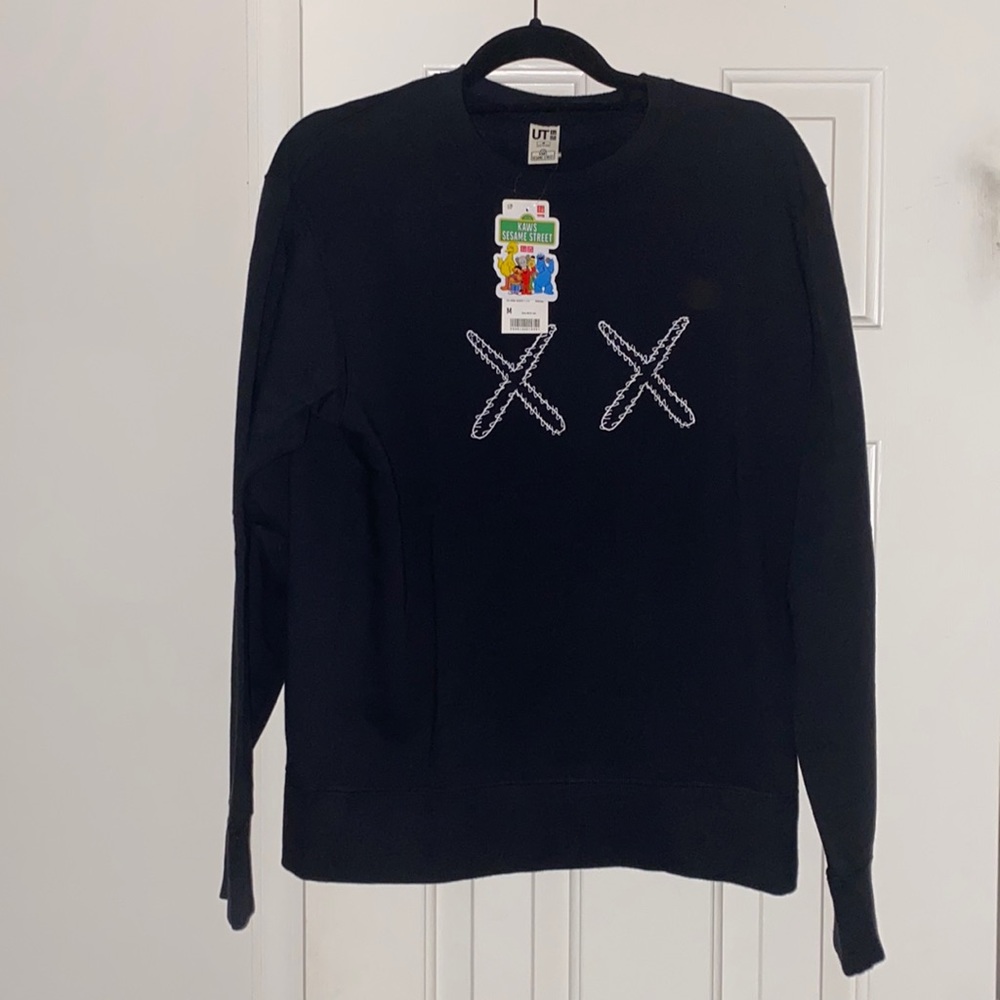 kaws sesame street sweatshirt Size M NWT